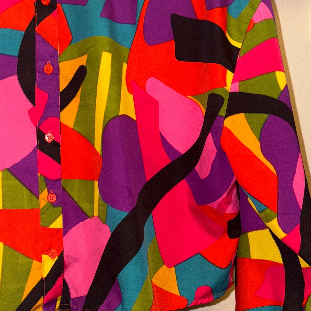Colorful Abstract Print Cropped Button Up Blouse Retro Style Size 1X - Picture 8 of 8